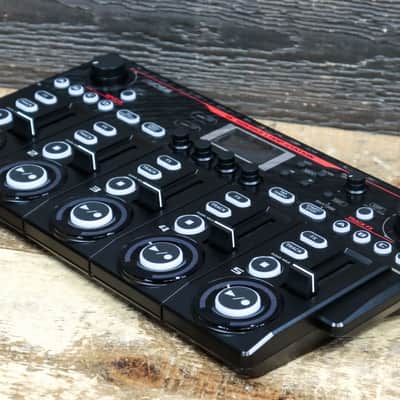 Boss RC-505mkII Loop Station 5 Simultaneous Stereo Phrase Tracks Tabletop Looper image 5