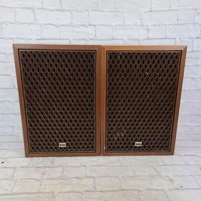 Akai SW- 175 Vintage Speaker (Pair) image 2