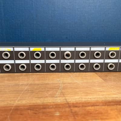 Tascam PB-32H 1/4" Patch Bay image 2
