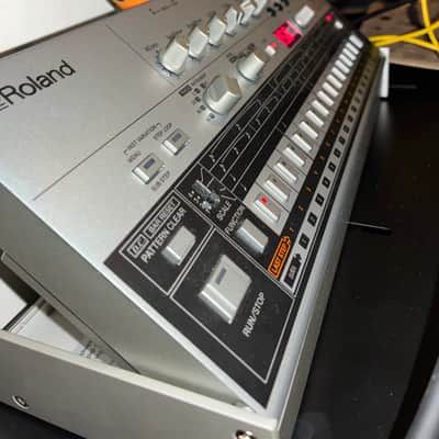 Roland TR-06 Drumatix 2020 - Present - Silver image 7
