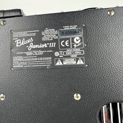 Fender Blues Junior III 15-Watt 1x12" Guitar Combo 2010 - 2017 - Black image 6