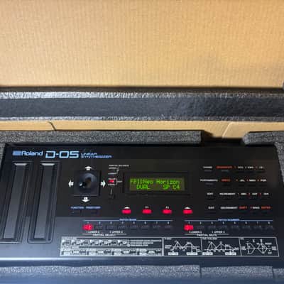 Roland D-05 Boutique Series Linear Synthesizer Sound Module 2015 - Present - Black image 3