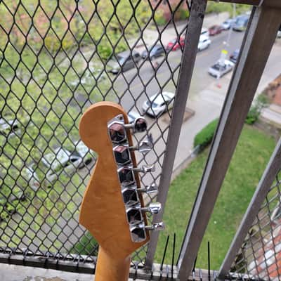 Fender Black logo Mexican stratocaster 1995 - Red image 5