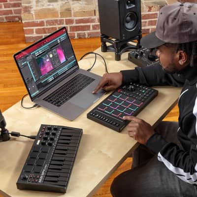 Akai Professional MPC Studio Music Production Controller and MPC Software image 8