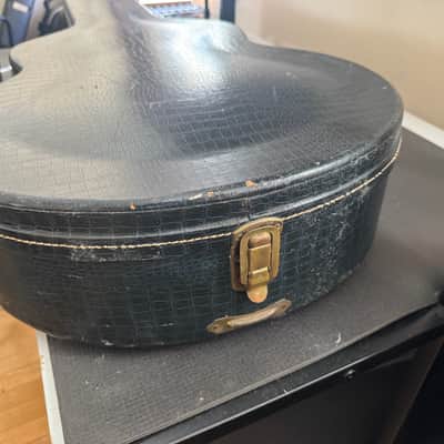 Vintage 1940s–1950s Epiphone Lifton Archtop Case – Black Alligator / Purple Interior image 4