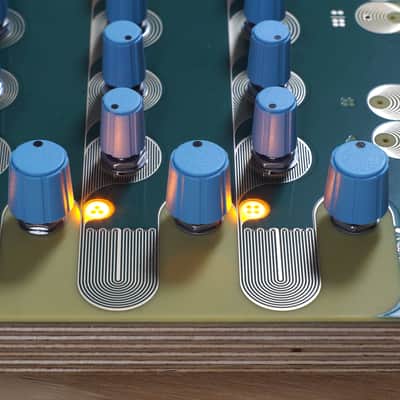Landscape Moon Passive Analogue 4-Channel Rhythmic Instrument image 6