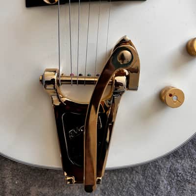 Gretsch G6134T-58 Vintage Select '58 Penguin with Bigsby 2018 - Present - Vintage White image 6
