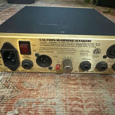 EDEN WTX-264 ベースアンプ Eden WTX264 World Tour Classic Series Bass Amplifier Head