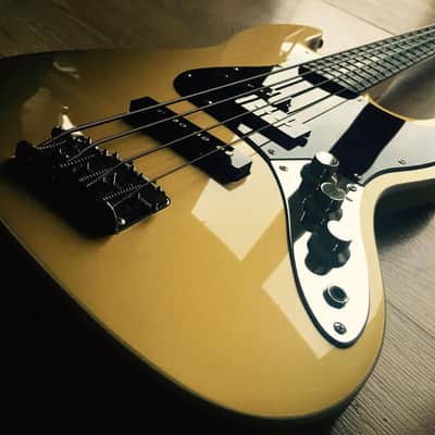 Very Rare Factory Shoreline Gold Fender Aerodyne Jazz Bass 2013 MIJ image 6
