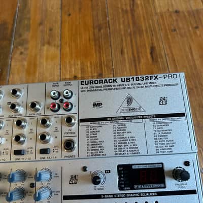 Behringer Eurorack UB1832FX-Pro 18-Input 3/2-Bus Mic / Line Mixer with Multi-Effects Processor 2000s - Silver image 5