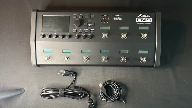 Fractal Audio FM9 Turbo Amp Modeler / FX Processor 2023 - Black image 1