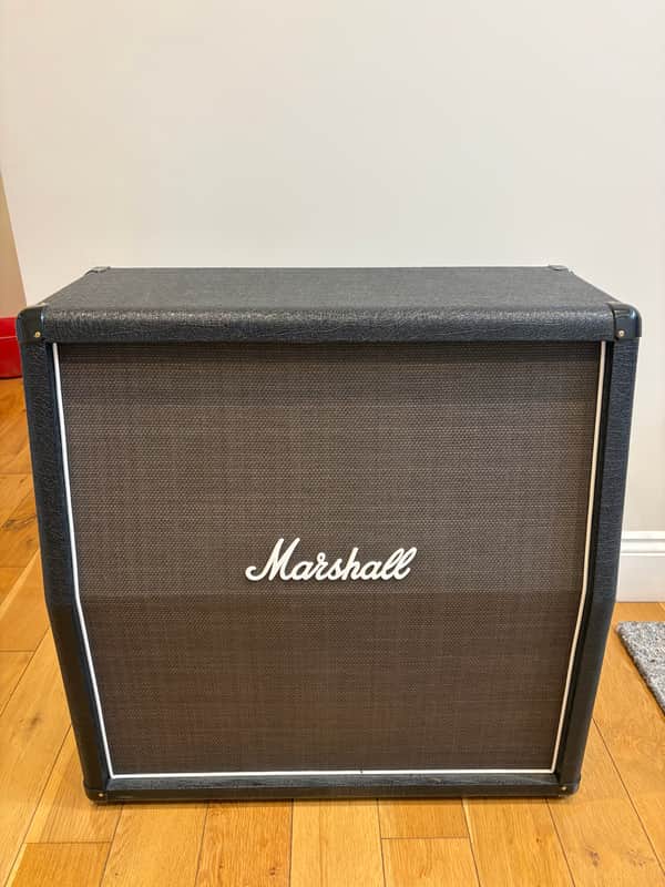 Marshall MX412AR 240-Watt 4x12" Angled Guitar Speaker Cabinet 2012 - Present - Black image 1