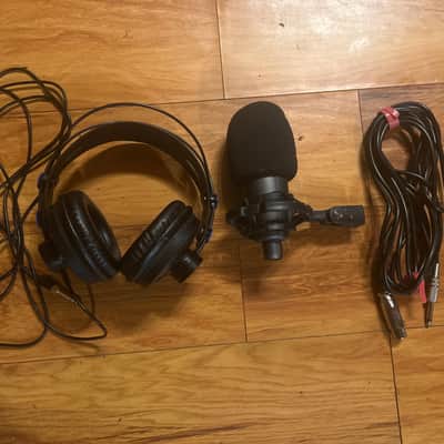 PreSonus Bundle M7 Condenser Mic and Studio HD7 Headphones. W/ 10ft aux cable on each+MicHolder for Stand image 1