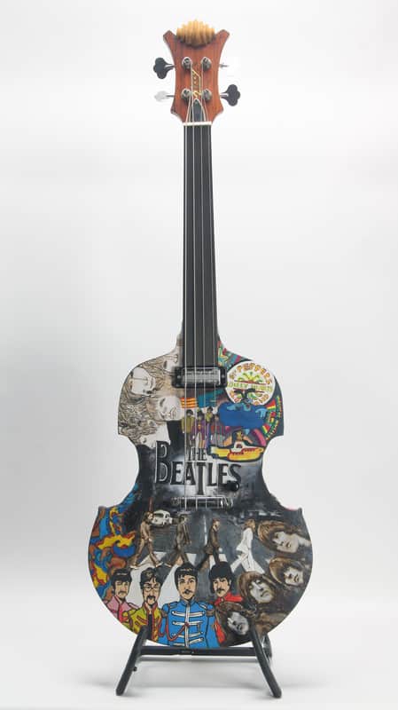 R. C. Kelly The Beatles Fretless Solid Body Violin Electric Bass Guitar (Art) image 1