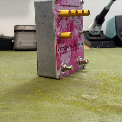 Manecolabs/Pedal Partners Mesmeriser Shoegaze Reverb Pedal 2020’s - Pink image 4