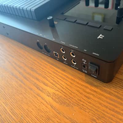 Expressive E Osmose 49-Key 24-Voice Polyphonic Synthesizer 2022 - Present - Black image 10