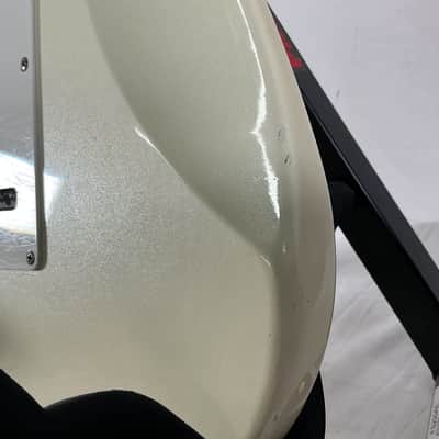 Squier II Standard Stratocaster with Maple Fretboard (Made in Korea) - Frost White image 15