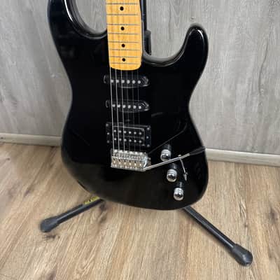 Squier II Standard Stratocaster with Maple Fretboard (Made in Korea) 1989 - 1992 - Black image 2
