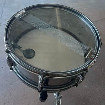 Vintage 60's Pearl 5.5x14" Chrome 8 Lug Snare Drum image 8