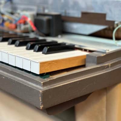 Wurlitzer 206A 64-Key Student Electronic Piano image 16