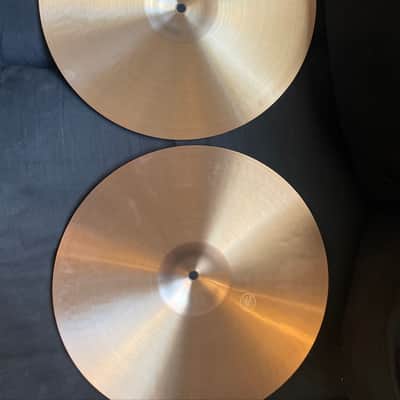 Mint Paiste 15" Giant Beat Hi-Hat Cymbals (Pair) - Traditional image 4