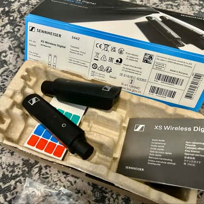 Sennheiser XSW-D XLR Base Set (Digital Band; 2.4 GHz) Digital Wireless System with XLR Transmitter and Receiver 2019 - Present - Black image 1