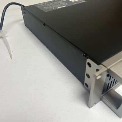 Yamaha P2500S Power Amp 2010s - Blue / Silver image 11