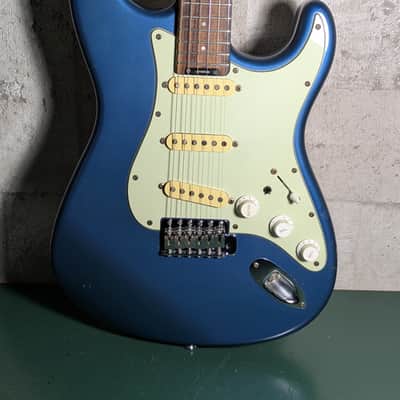 Levinson Blade Stratocaster R-2 90's - Metallic Blue image 2
