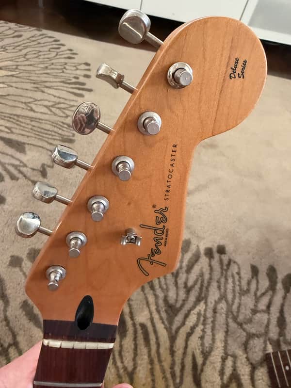 Fender Deluxe Stratocaster