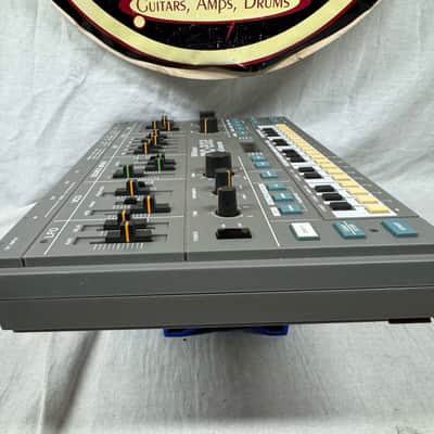 Roland MC-202 mc202 MicroComposer micro composer Monophonic Analog Synthesizer / Sequencer Module with Filter CV mod + power supply mod - with Boss Power Supply 1983 image 11