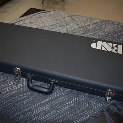 ESP KH-2 NTB 2025 - Black Kirk Hammett Signature image 10