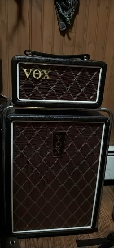 Vox MSB25 Mini Superbeetle 25-Watt 1x10" Mini Guitar Amp Stack 2018 - Present - Black image 1
