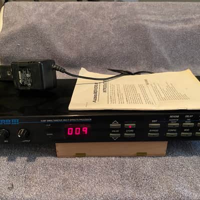Alesis MidiVerb III - Black image 2