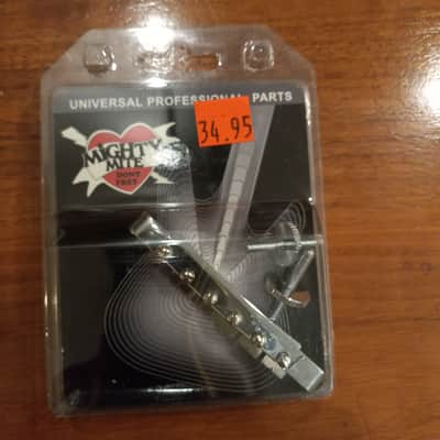 Mighty Mite 2104 LP style Bridge - Chrome image 5