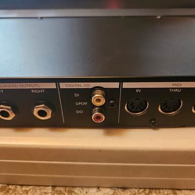 TC Helicon VoiceWorks Plus Vocal Harmonizer / Multi-Effect image 7