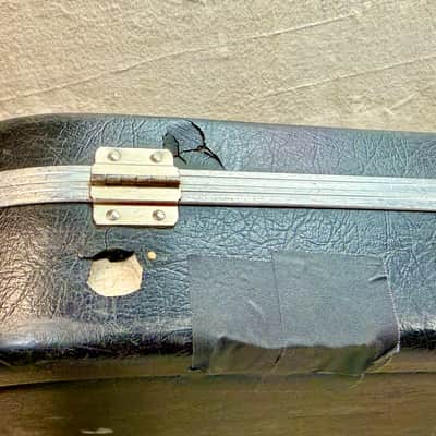 Fender Red Logo Bass Guitar Case 1990's - Black image 15