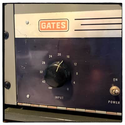 Gates  SA-39B 1950s Battleship Gray image 7