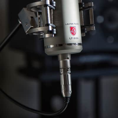 Lauten Audio LT-386 Eden Multi-Pattern Tube Condenser Microphone image 2