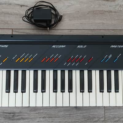 SIEL MK-370 (Italy, 1986) – Rare PCM Toy Keyboard Synth with Arpeggiator & Drums + original power supply image 1