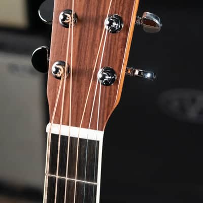 Martin HD-35 Standard Series Dreadnought Acoustic Guitar with Hardshell Case image 4