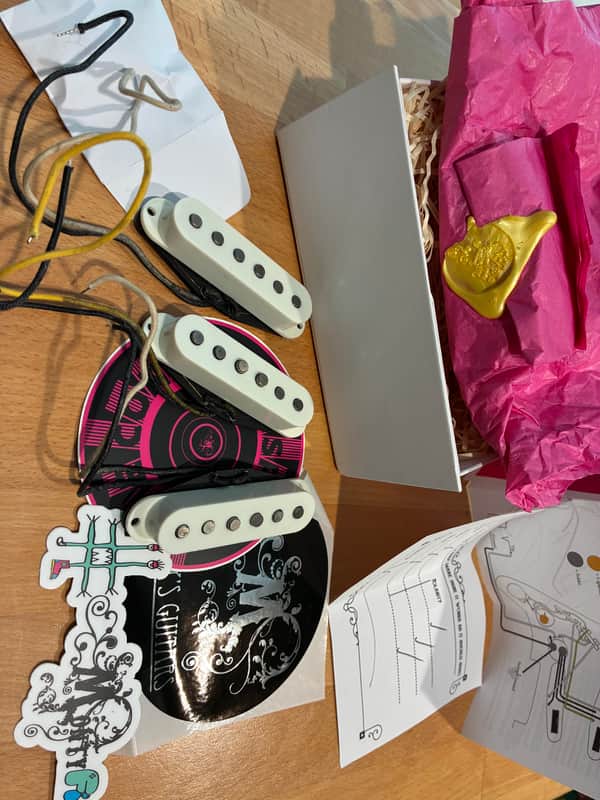 Monty's Guitars Space Time Contiuum Strat Pickup Set 2025 - White image 1