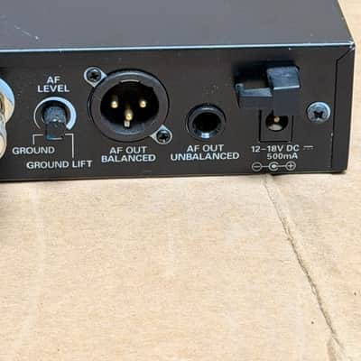 Audio-Technica ATW-R3100 Wireless UHF Synthesized Diversity Receiver - Good Condition image 8