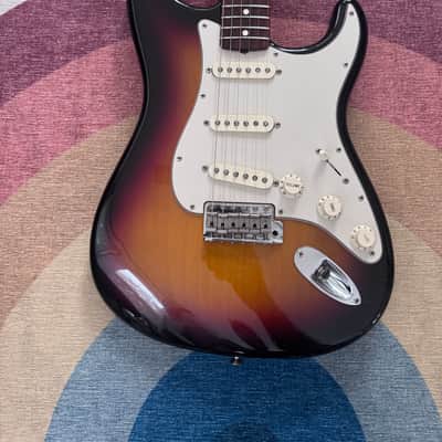 Fender American Vintage '62 Stratocaster 2004 - 3-Color Sunburst image 3