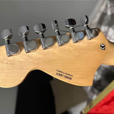 Fender Squier Stratocaster 1998 - Custom Color image 3