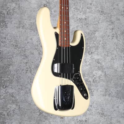 Fender American Special Jazz Bass Rosewood Fretboard 2010 Olympic White image 4