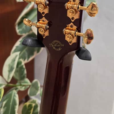 Gibson J-45 Custom 1 of 40 Quilt Bubinga USA Custom Shop J45 Quilted Figured Limited Edition Honeyburst Acoustic Guitar LR Baggs image 11