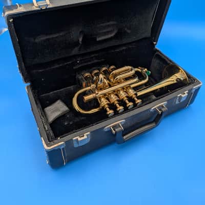 Selmer Piccolo Trumpet with original case image 9