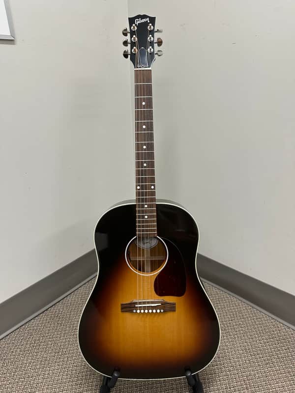 2024 Gibson J-45 Standard Acoustic with Hardcase