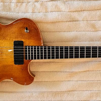 Model 14 Chambered semi-hollow guitar 2024 NEW from VB image 2