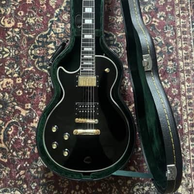 Left handed Epiphone Les Paul Custom